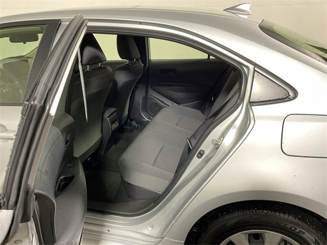 Used 2024 Toyota Corolla LE image 31