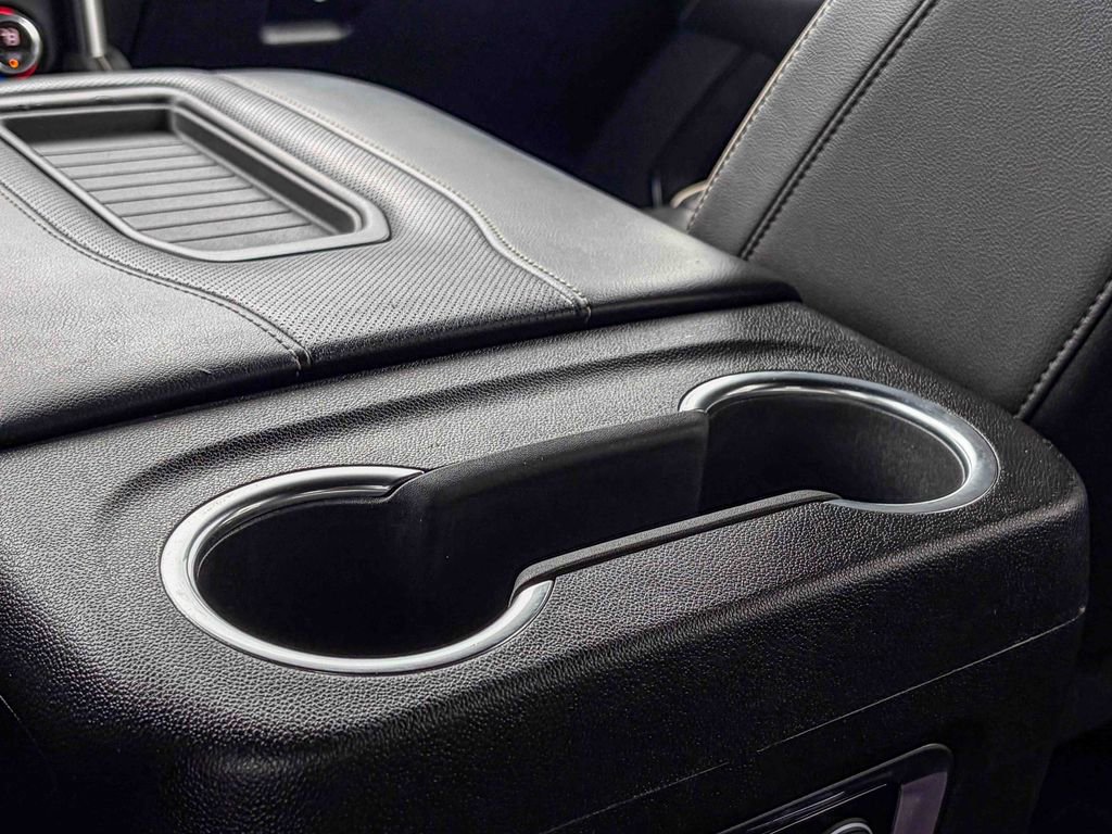 Used 2021 Chevrolet Tahoe Premier w/ Premium Package image 24