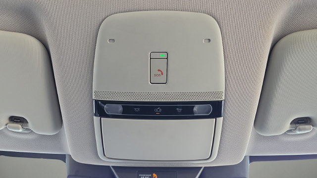 Used 2023 Nissan Ariya AWD image 20