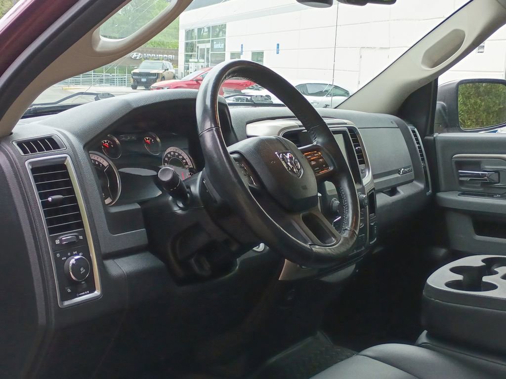 Used 2017 RAM 1500 Big Horn AWD/4WD image 16