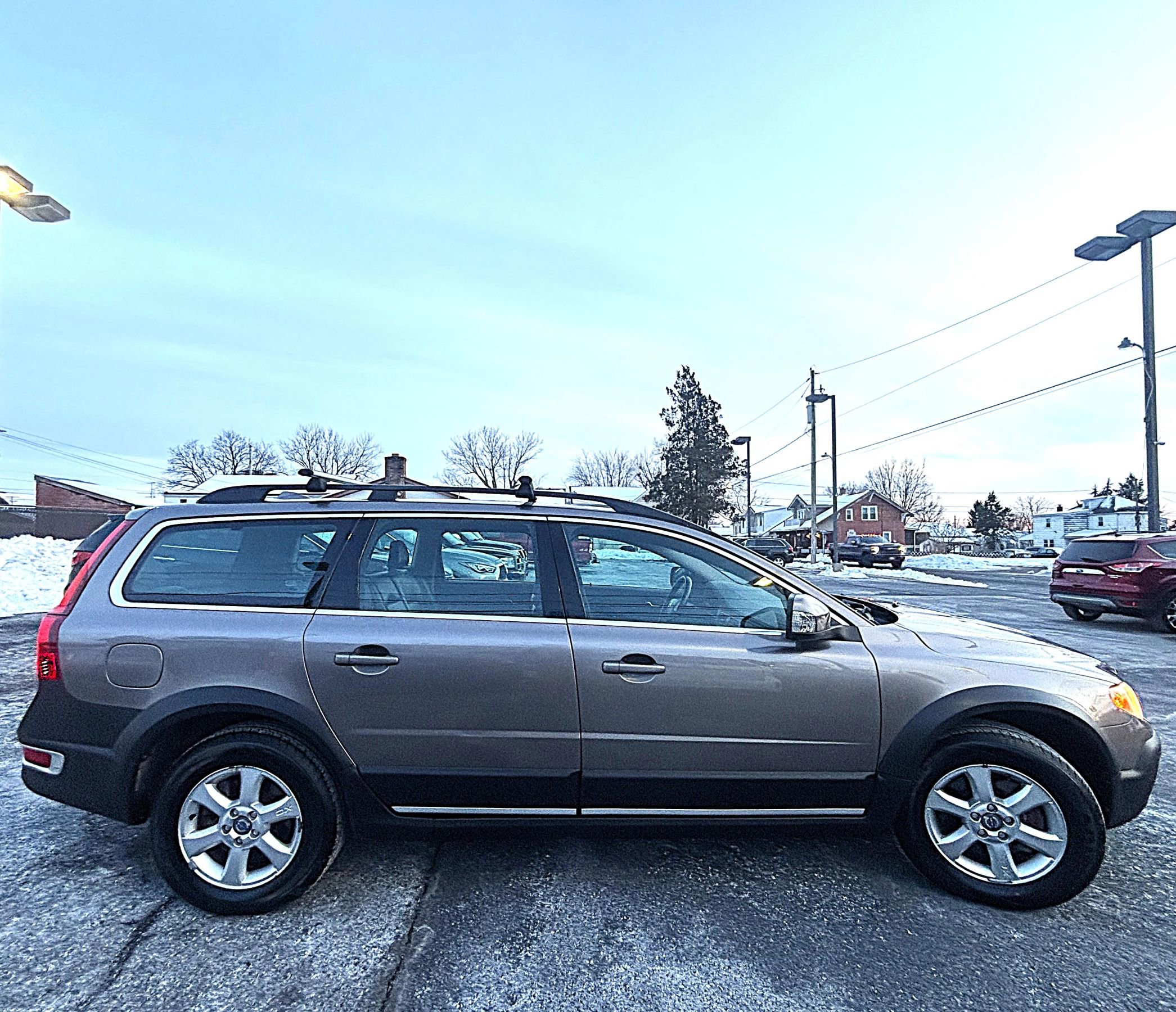 Used 2011 Volvo XC70 3.2 image 6