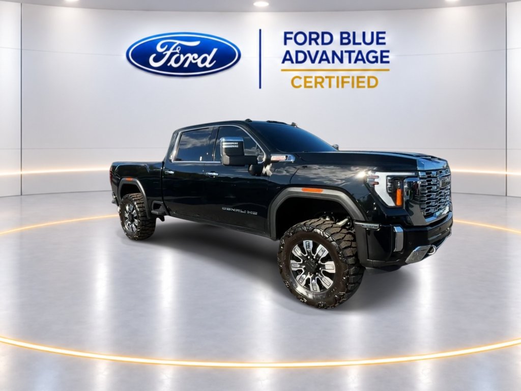 Used 2024 GMC Sierra 2500 Denali w/ Denali Reserve Package AWD/4WD image 5