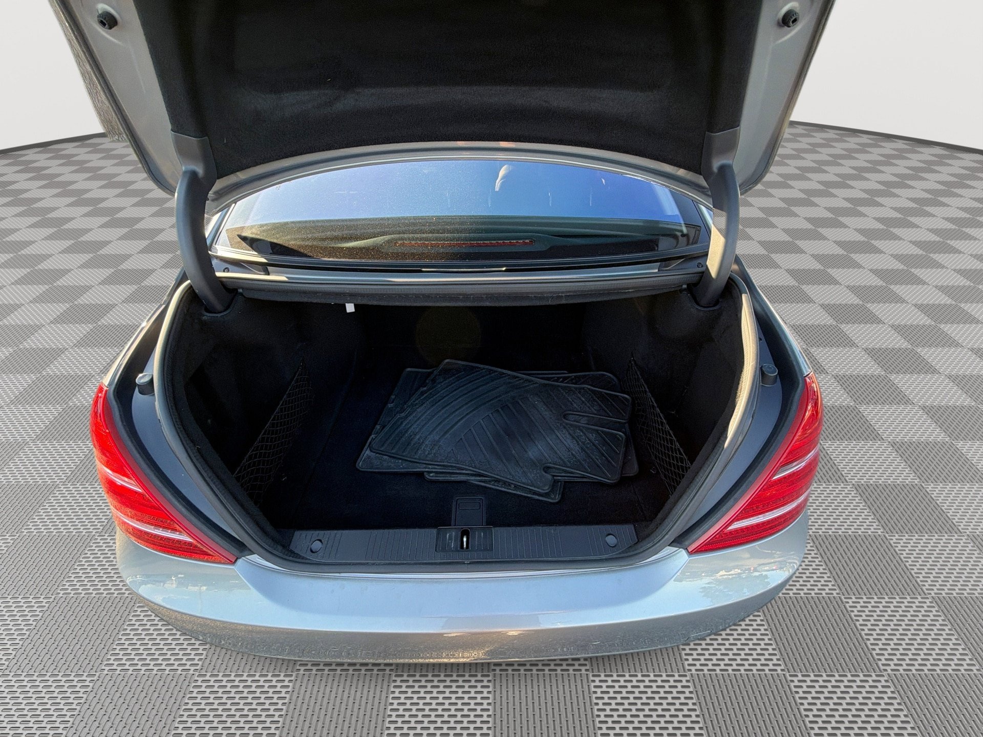 Used 2013 Mercedes-Benz S 550 4MATIC image 22