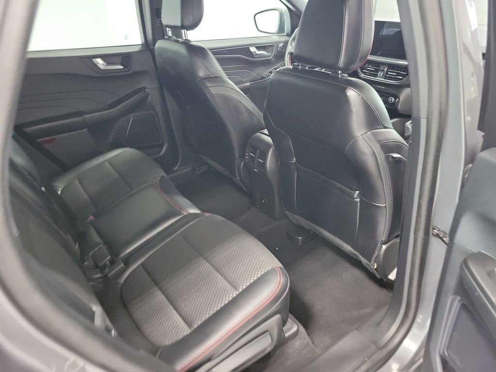Used 2023 Ford Escape ST-Line Elite AWD/4WD image 19