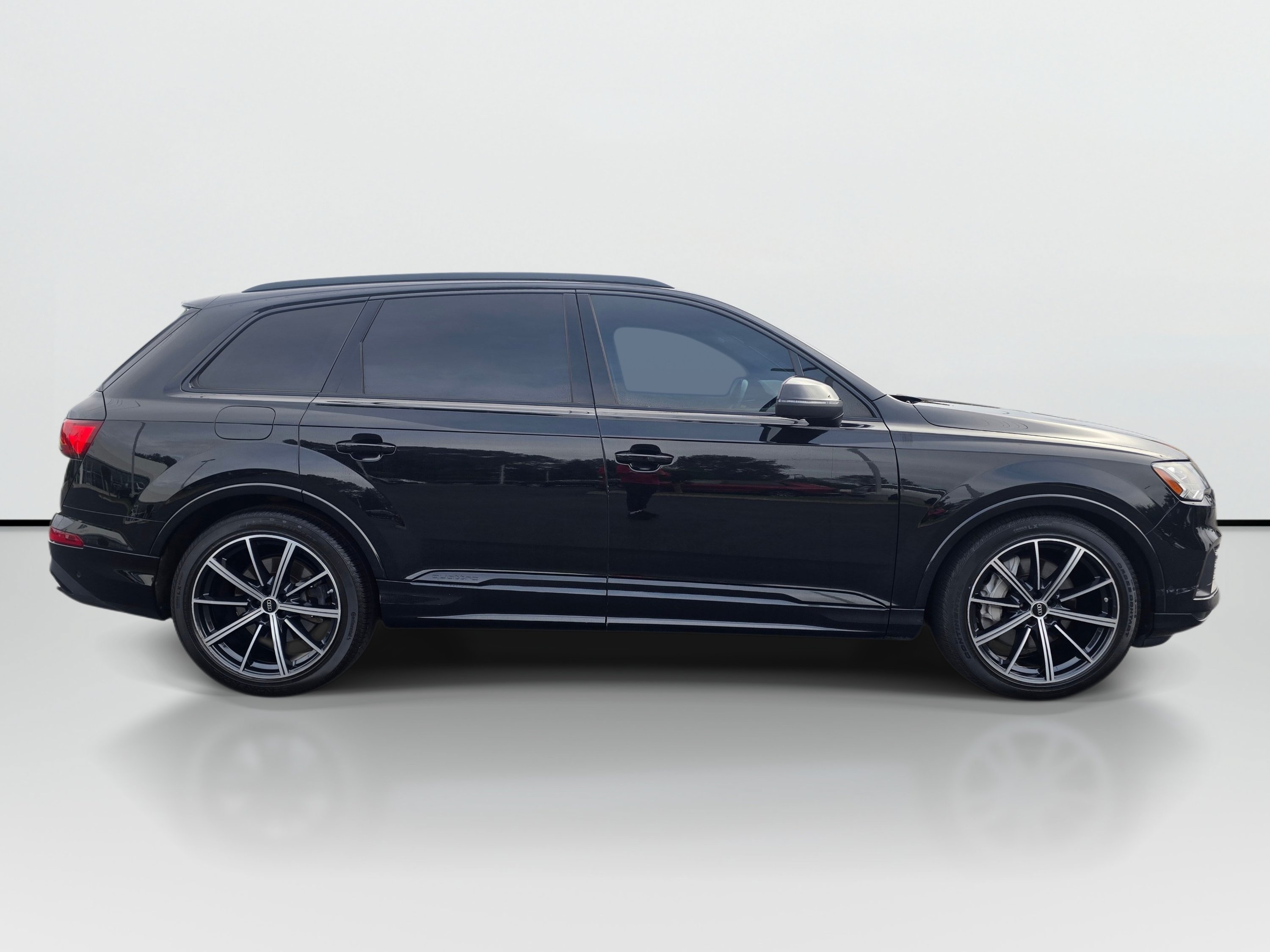 Used 2023 Audi Q7 3.0T Prestige AWD/4WD image 6