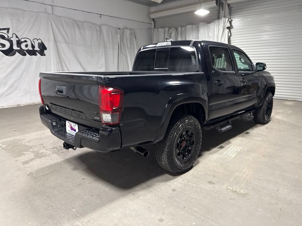Used 2022 Toyota Tacoma SR5 w/ Technology Package RWD image 7