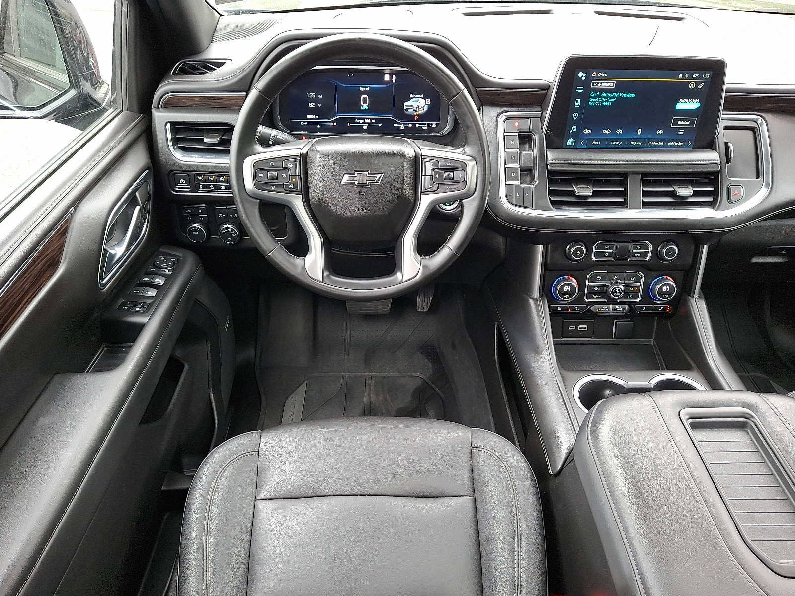 Used 2023 Chevrolet Tahoe Z71 w/ Luxury Package AWD/4WD image 12