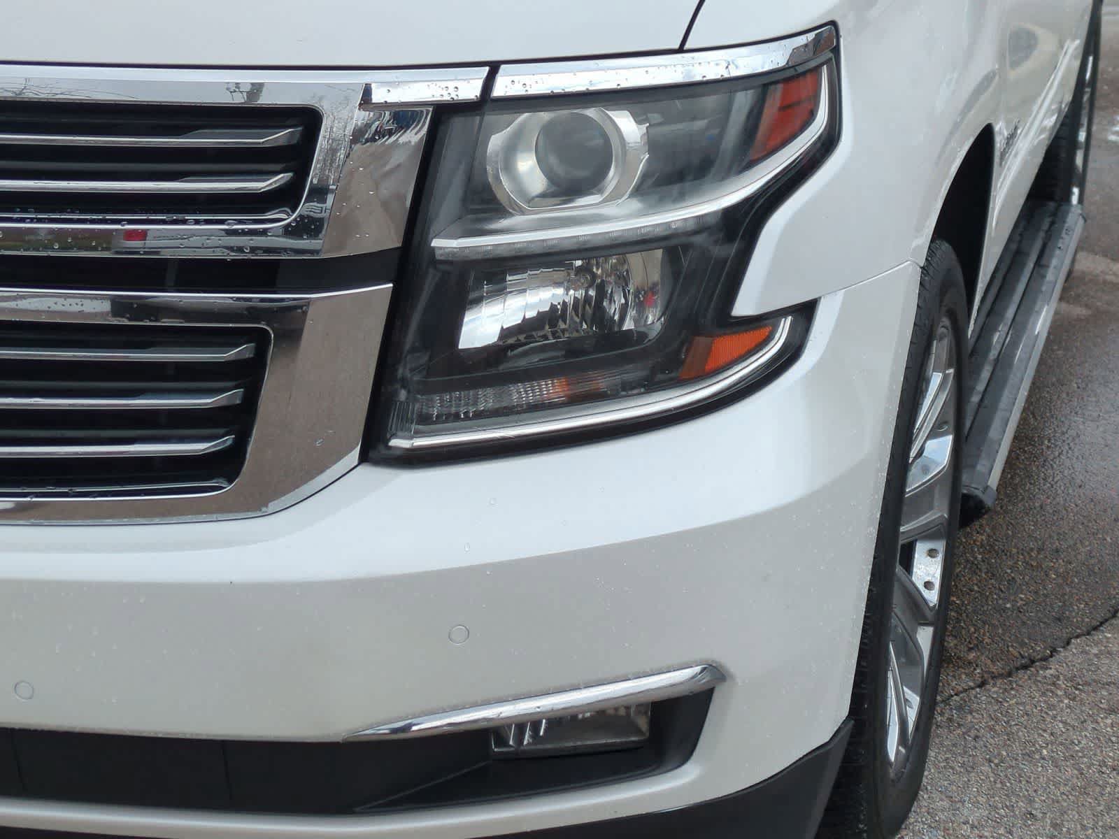 Used 2018 Chevrolet Tahoe Premier AWD/4WD image 11