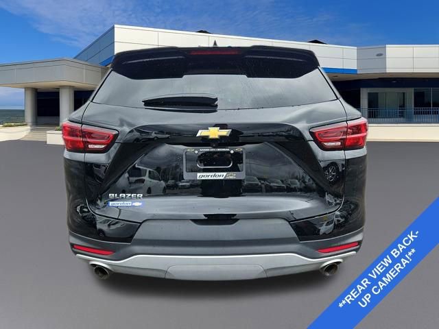 Used 2023 Chevrolet Blazer LT w/ Convenience Package image 4