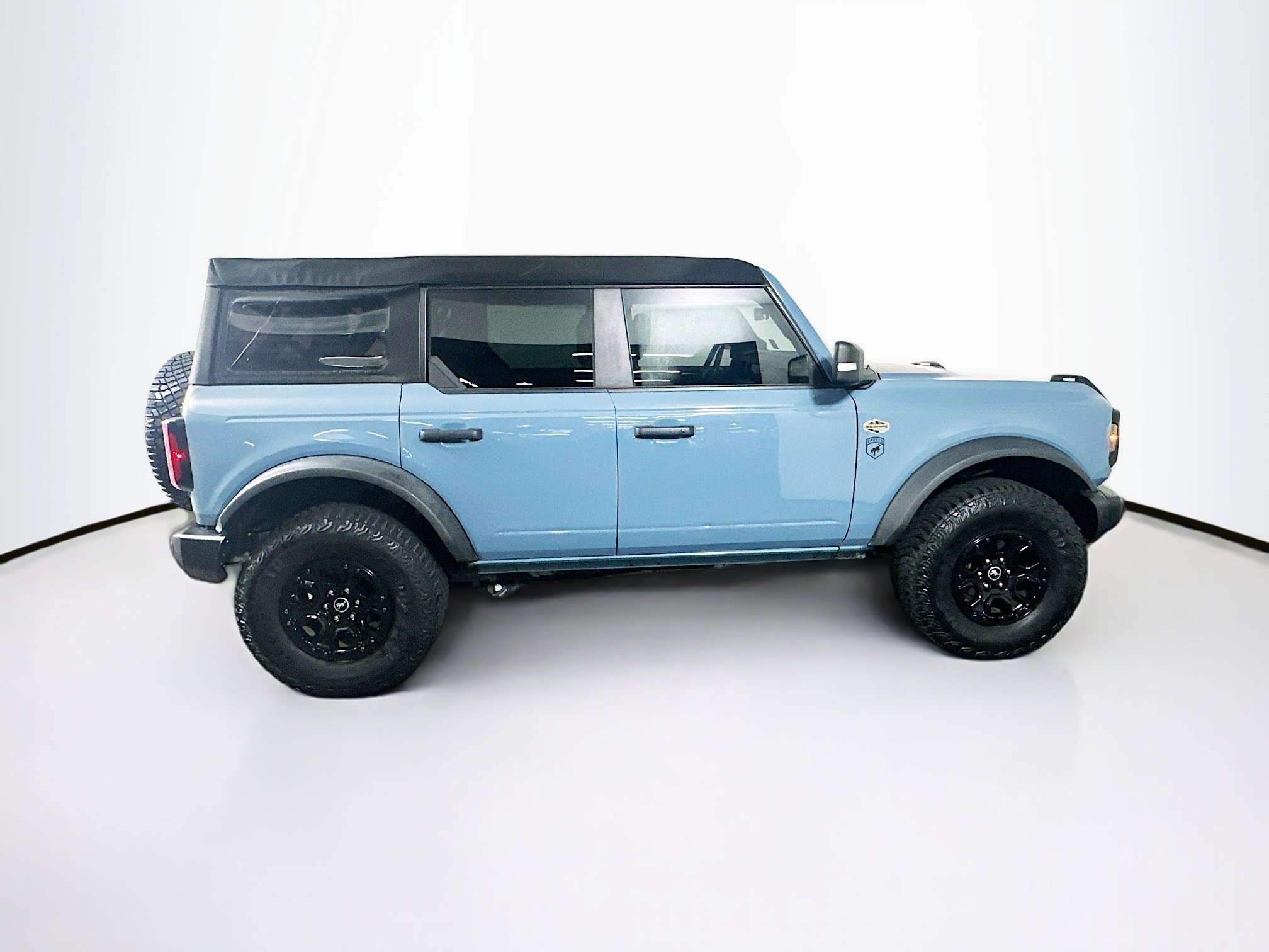 Used 2023 Ford Bronco Wildtrak image 10