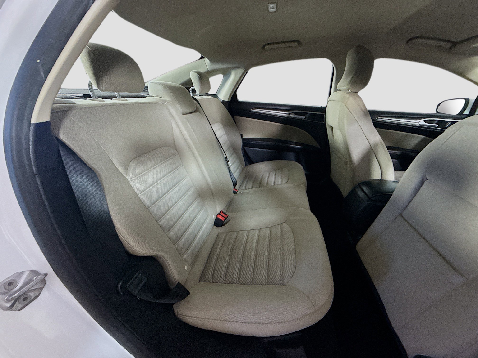 Used 2018 Ford Fusion S image 27