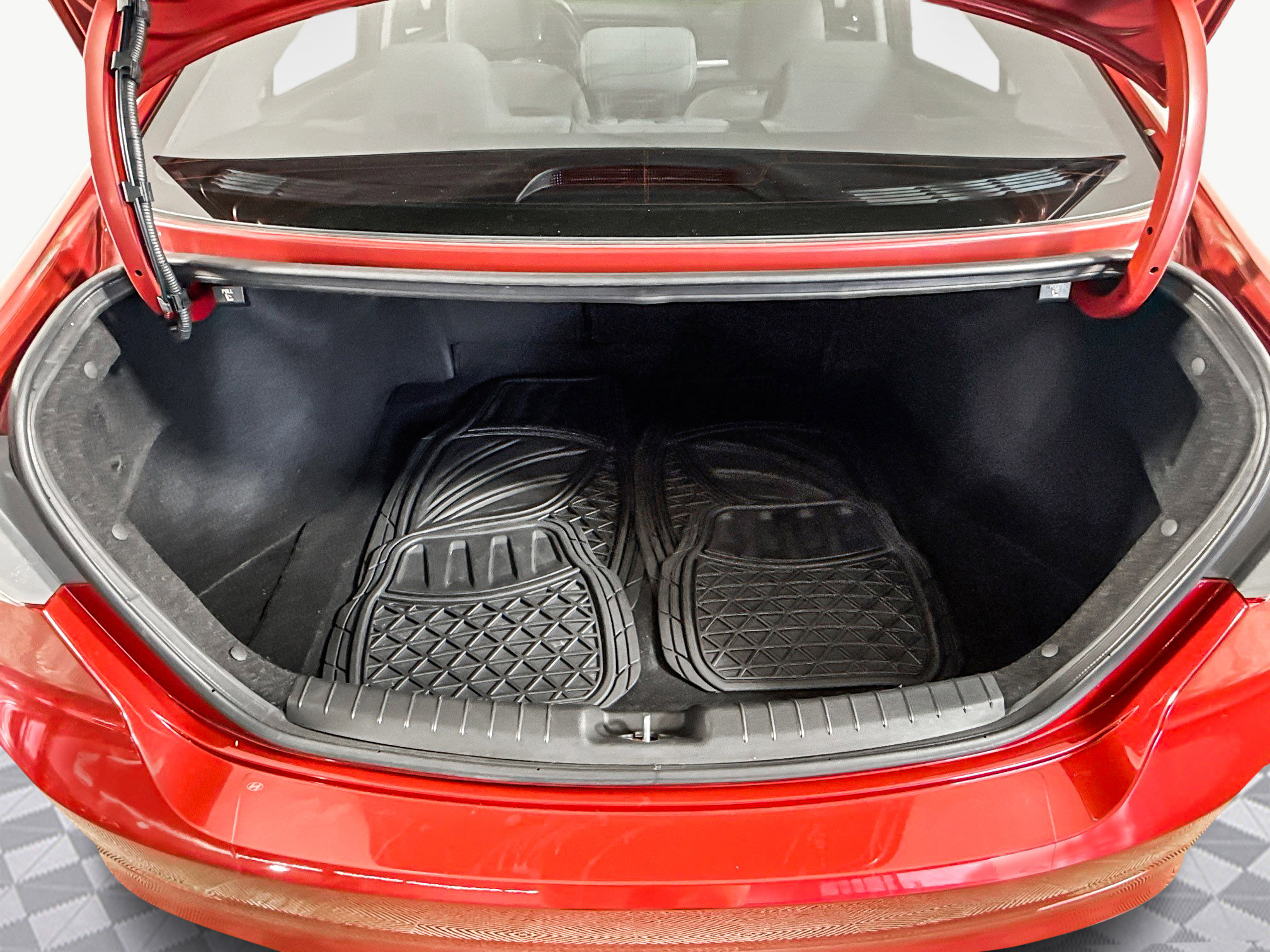 Used 2018 Hyundai Elantra SEL image 34