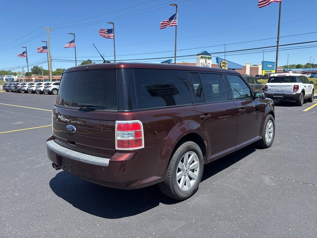 Used 2010 Ford Flex SE FWD image 5