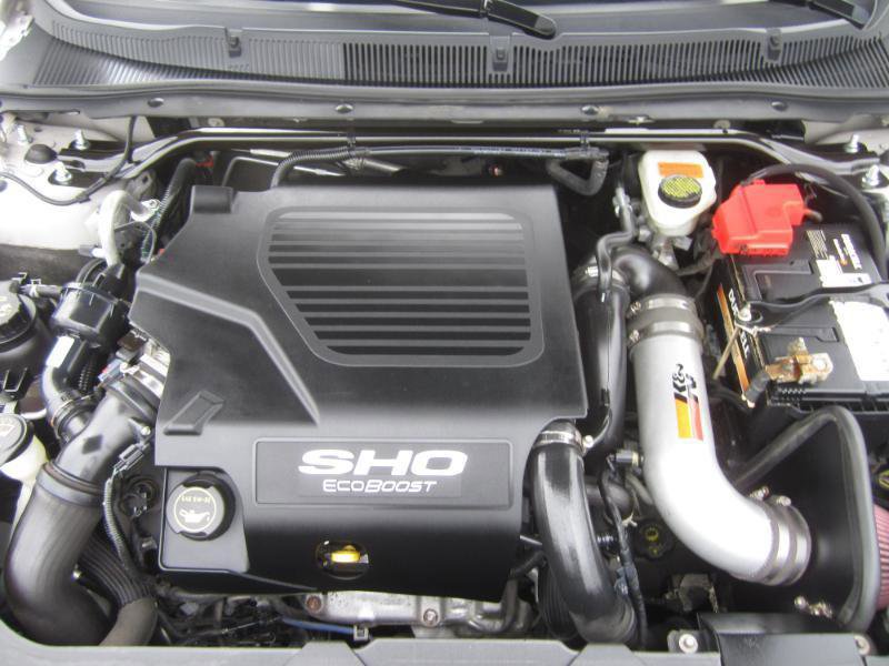 Used 2015 Ford Taurus SHO w/ Equipment Group 401A AWD/4WD image 36