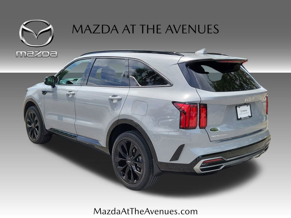 Used 2023 Kia Sorento SX image 5