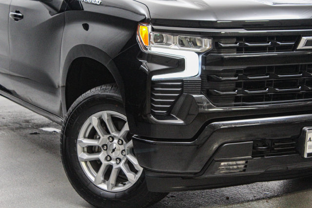 Certified 2022 Chevrolet Silverado 1500 RST AWD/4WD image 3