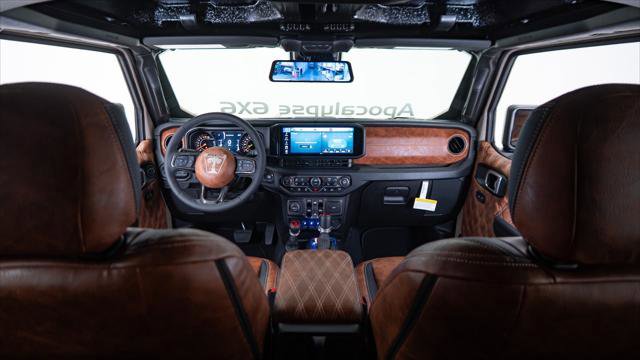 Used 2026 Jeep Gladiator Sport AWD/4WD image 2