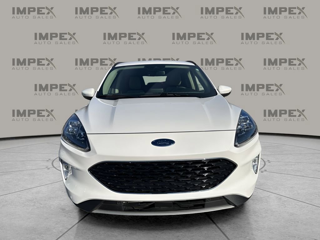 Used 2020 Ford Escape Titanium image 8