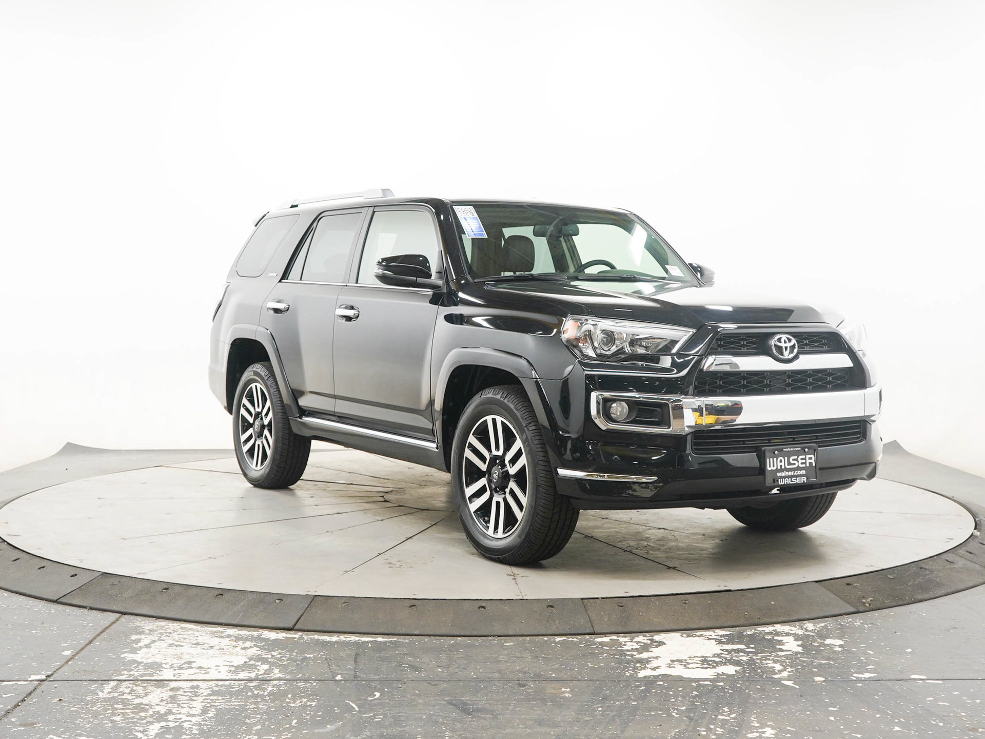 Used 2019 Toyota 4Runner Limited AWD/4WD image 7