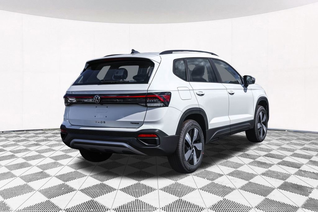 Used 2025 Volkswagen Taos S image 10