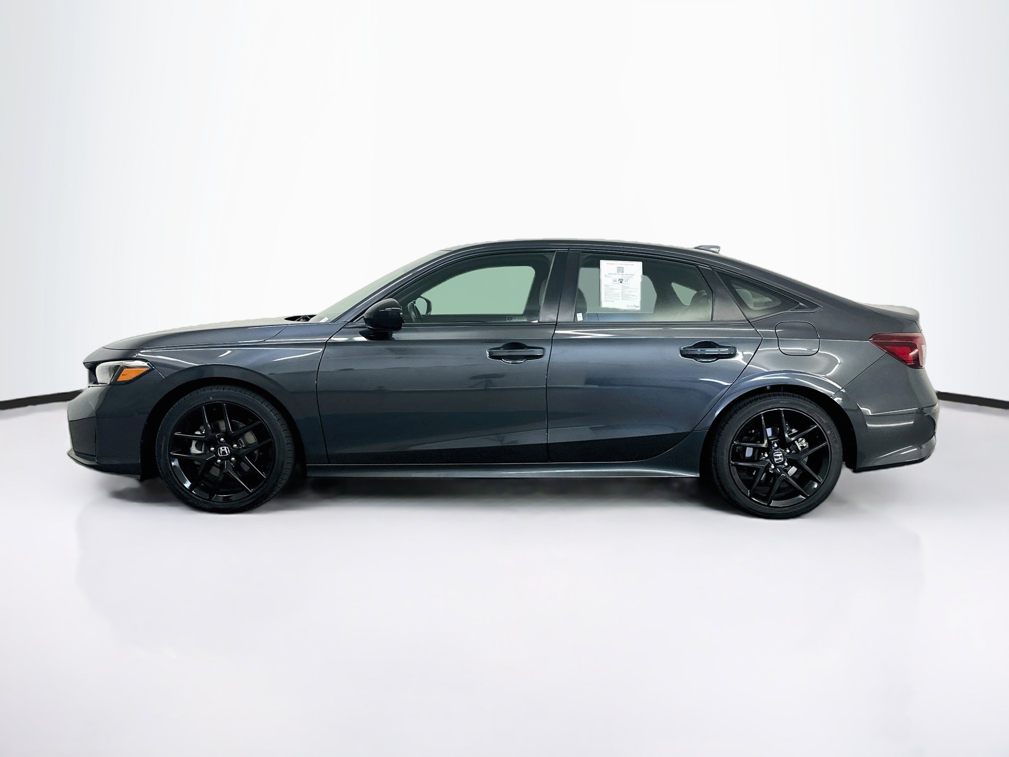 Used 2025 Honda Civic Sport image 4