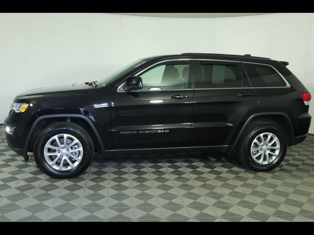 Used 2022 Jeep Grand Cherokee Laredo E w/ Security & Convenience Group AWD/4WD image 15