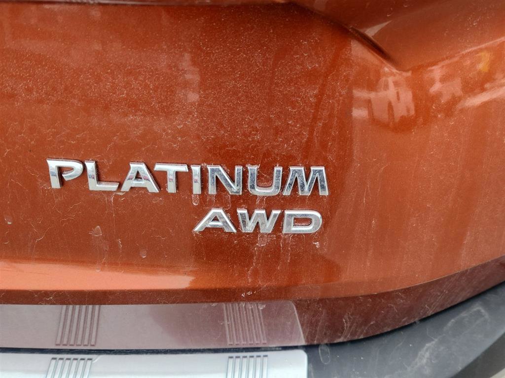 Used 2021 Nissan Rogue Platinum image 6