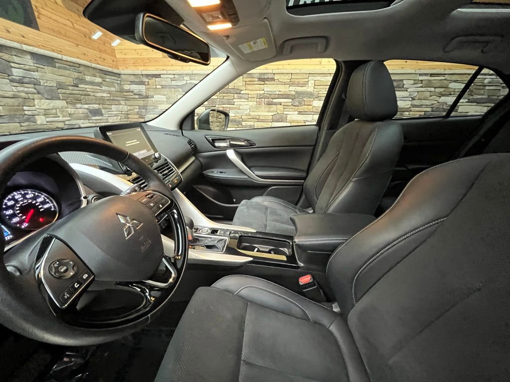 Used 2024 Mitsubishi Eclipse Cross SEL image 11