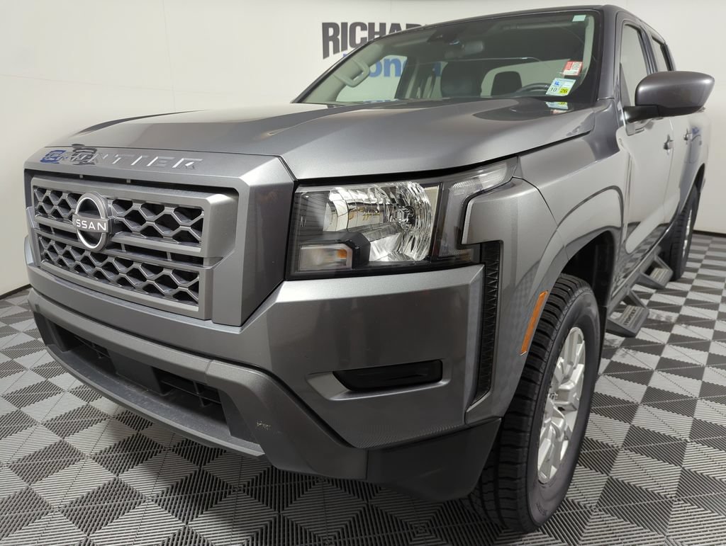 Used 2022 Nissan Frontier SV