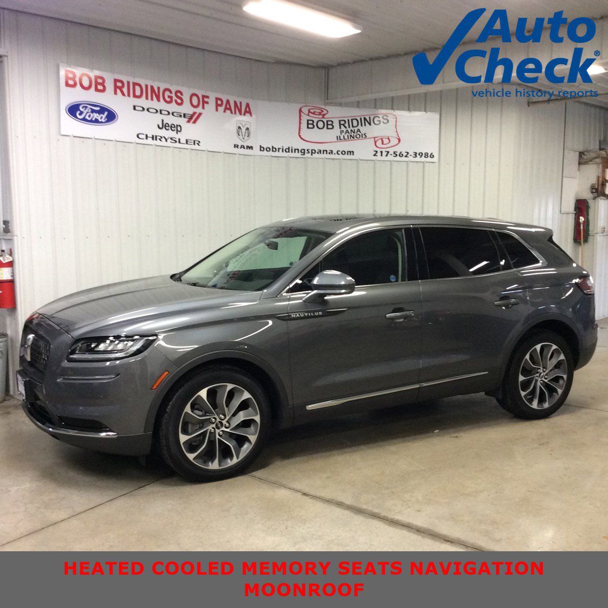 Used 2023 Lincoln Nautilus Reserve image 1