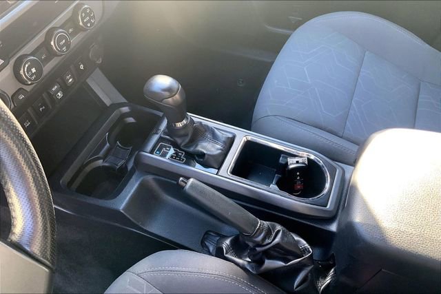 Used 2019 Toyota Tacoma TRD Off-Road image 17