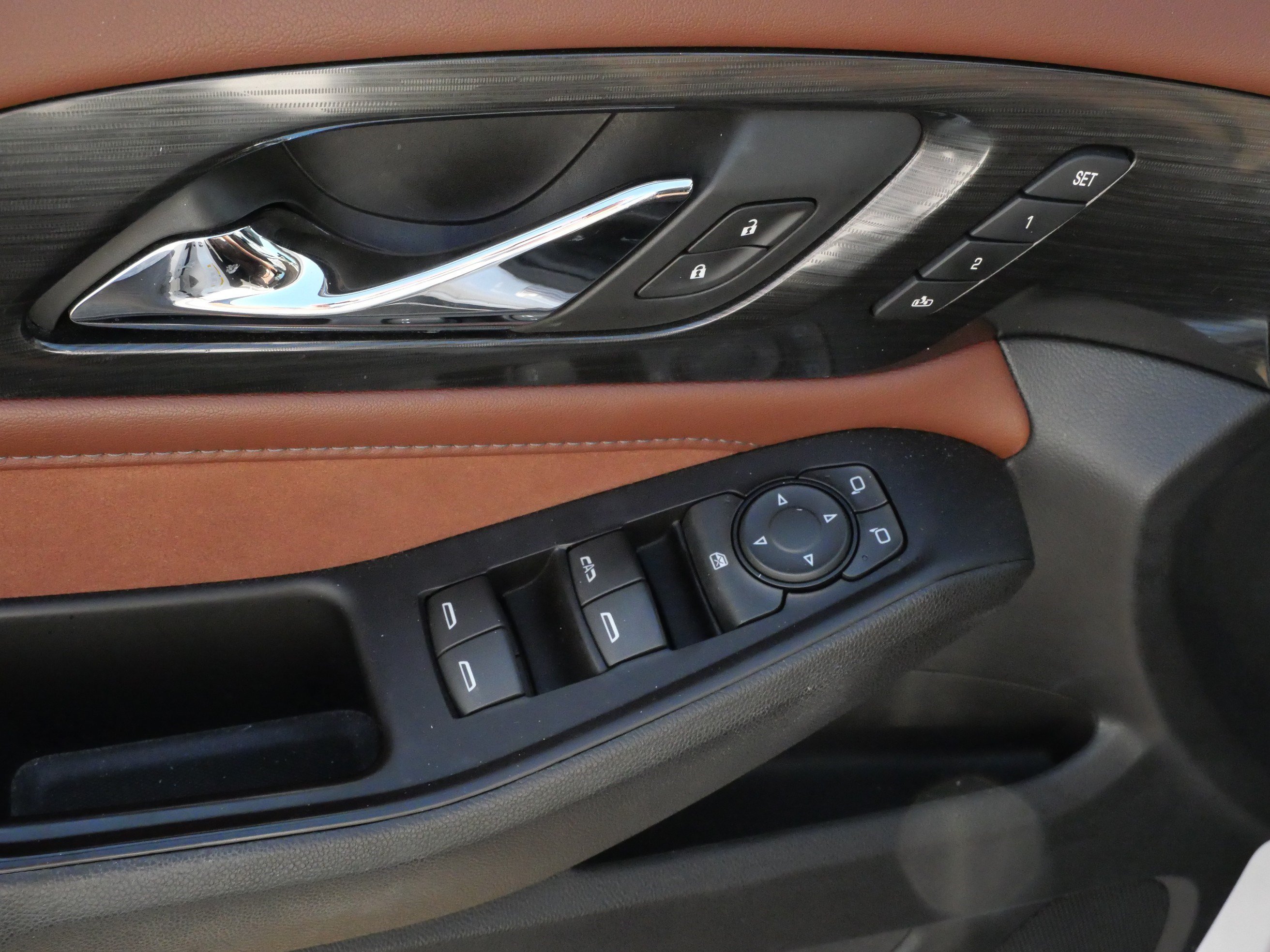 Used 2018 Chevrolet Traverse High Country AWD/4WD image 19