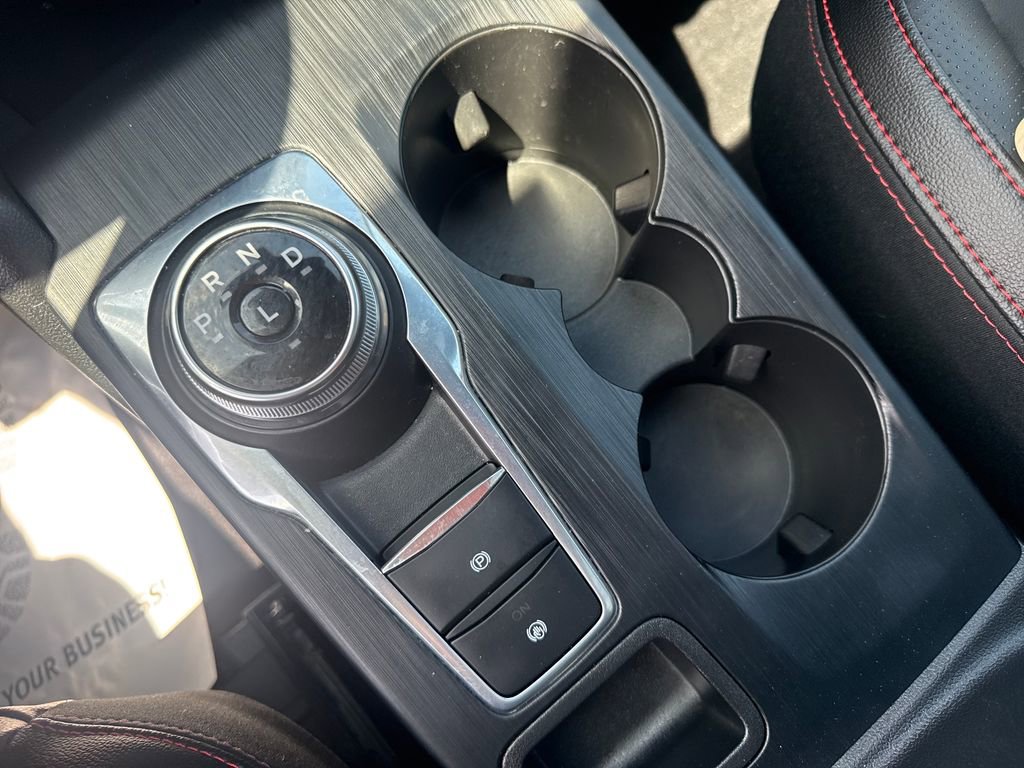 Used 2025 Ford Escape ST-Line Elite w/ Premium Technology Package AWD/4WD image 42