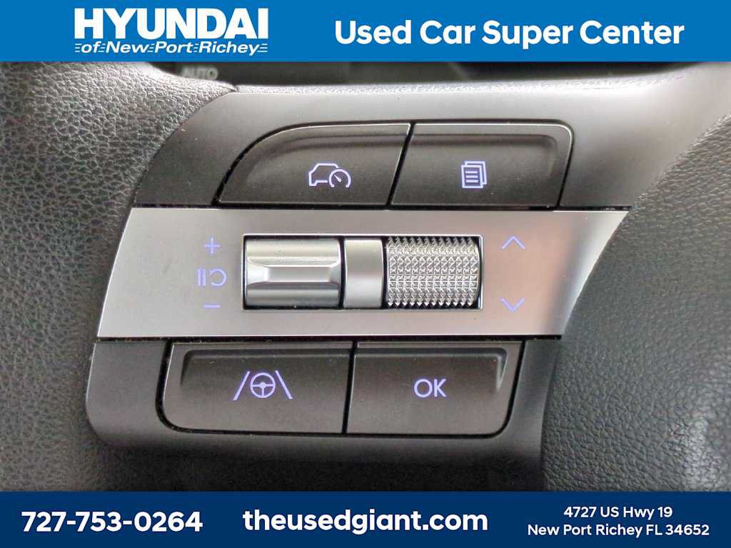 Certified 2025 Hyundai Kona SE FWD image 25