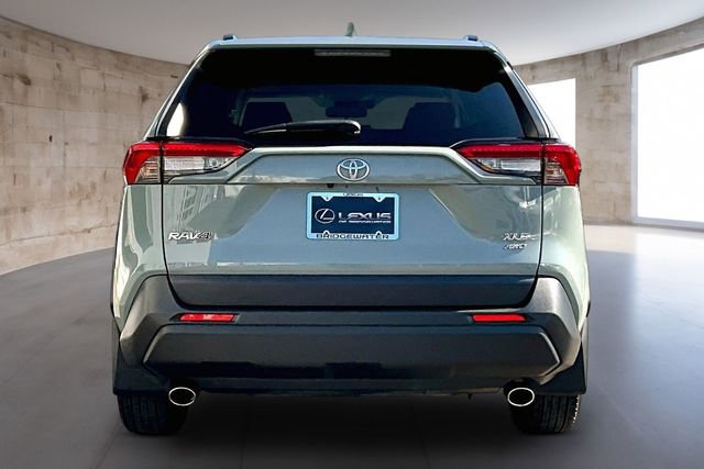 Used 2019 Toyota RAV4 XLE w/ Convenience Package image 6