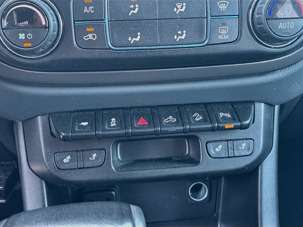 Used 2021 Chevrolet Colorado Z71 AWD/4WD image 19