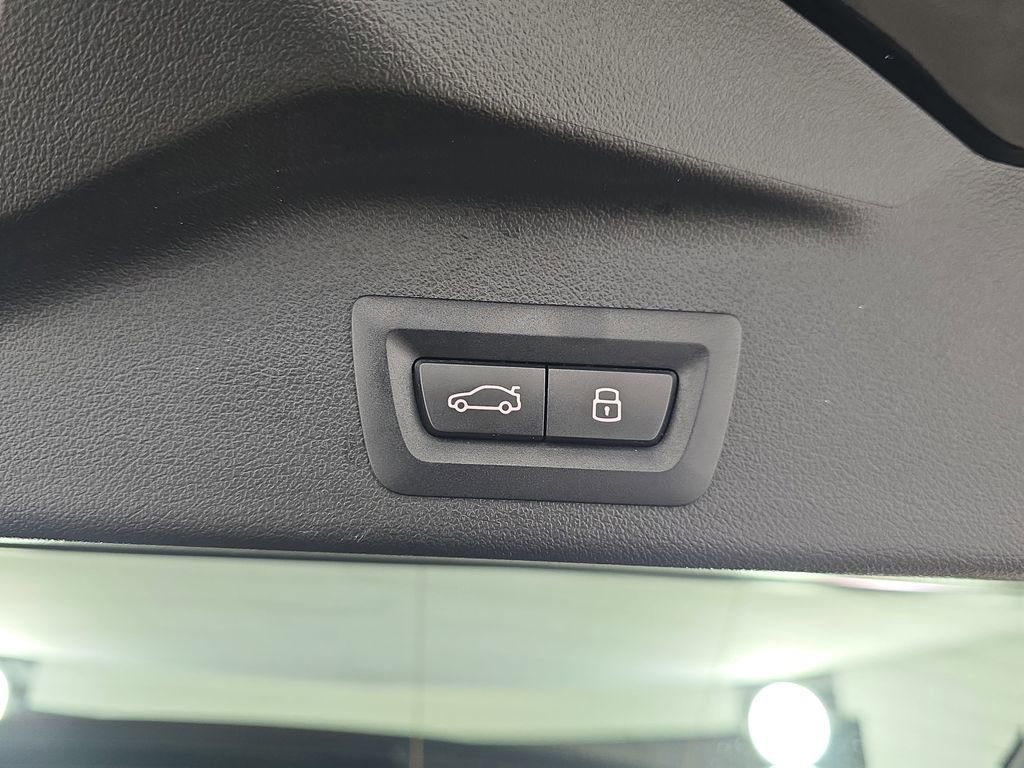 Certified 2025 BMW X5 xDrive40i image 13