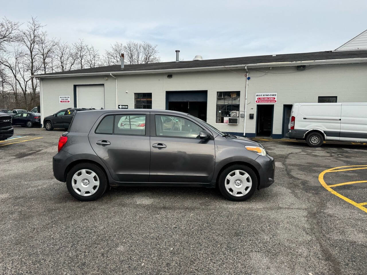 Used 2009 Scion xD image 10