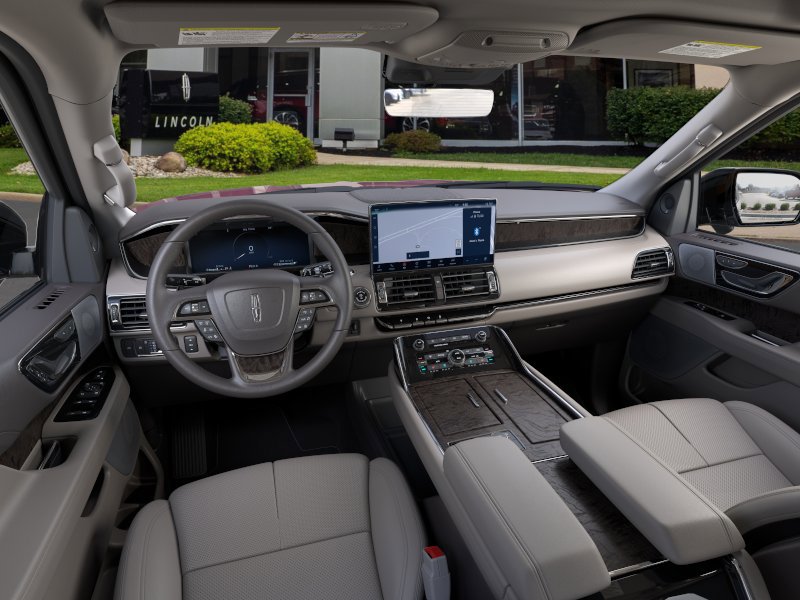 New 2024 Lincoln Navigator L Reserve AWD/4WD image 9