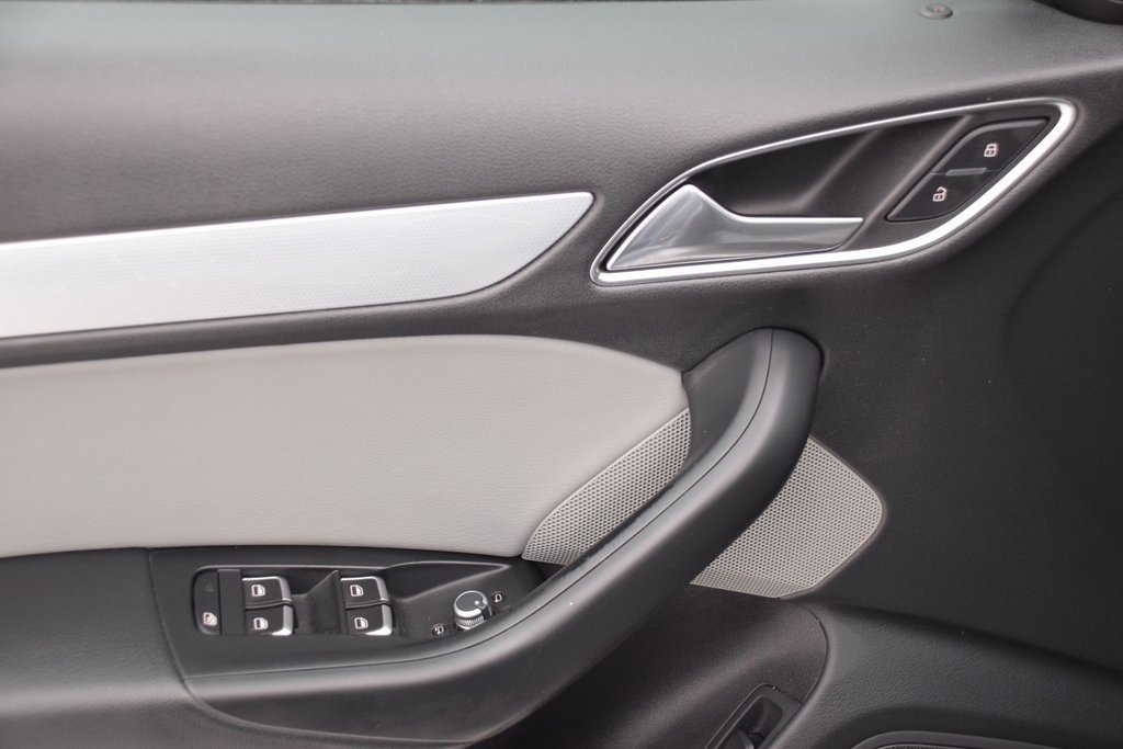 Used 2017 Audi Q3 2.0T Premium Plus w/ Premium Plus Package image 20