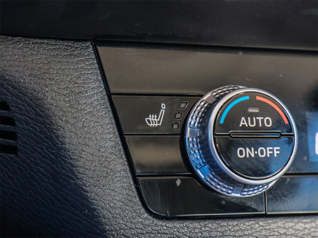 Used 2023 Mitsubishi Outlander SE image 33