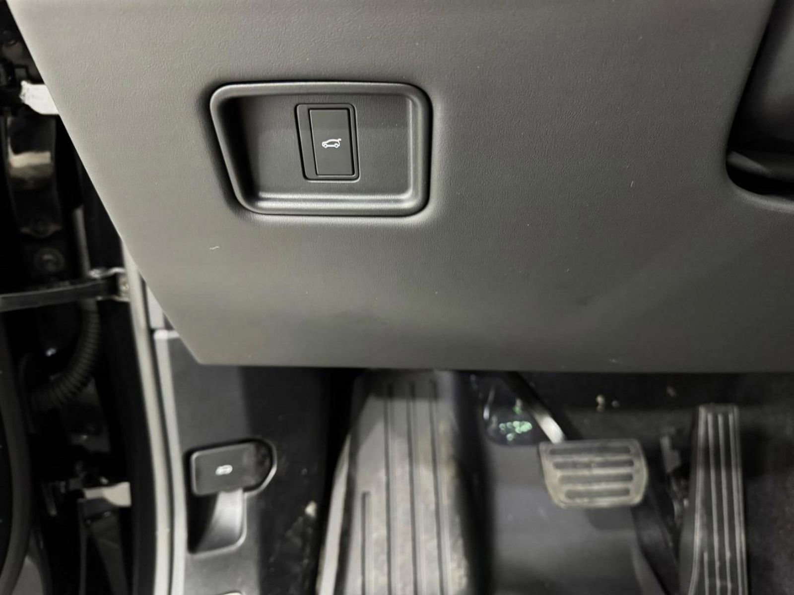 New 2026 Land Rover Range Rover Sport SE image 28