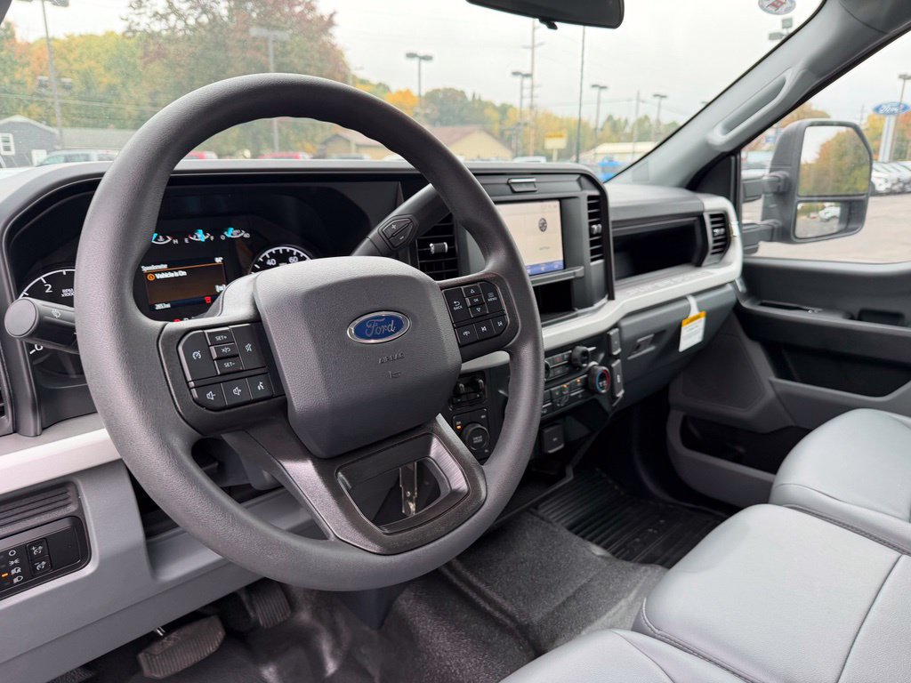 New 2026 Ford F450 XL w/ XL Chrome Package AWD/4WD image 26
