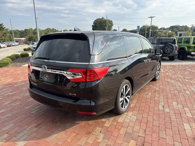 Used 2018 Honda Odyssey Elite image 14