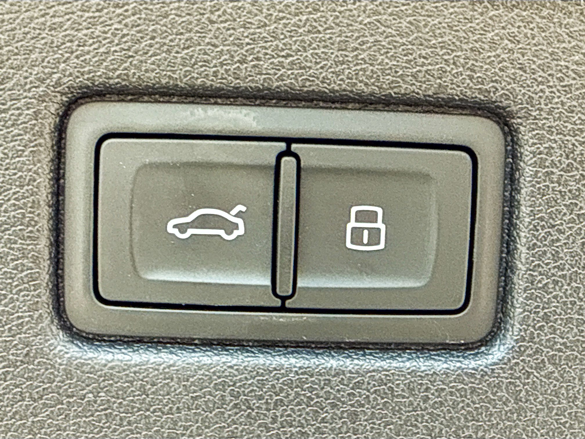 Used 2022 Audi A5 2.0T Premium Plus image 12