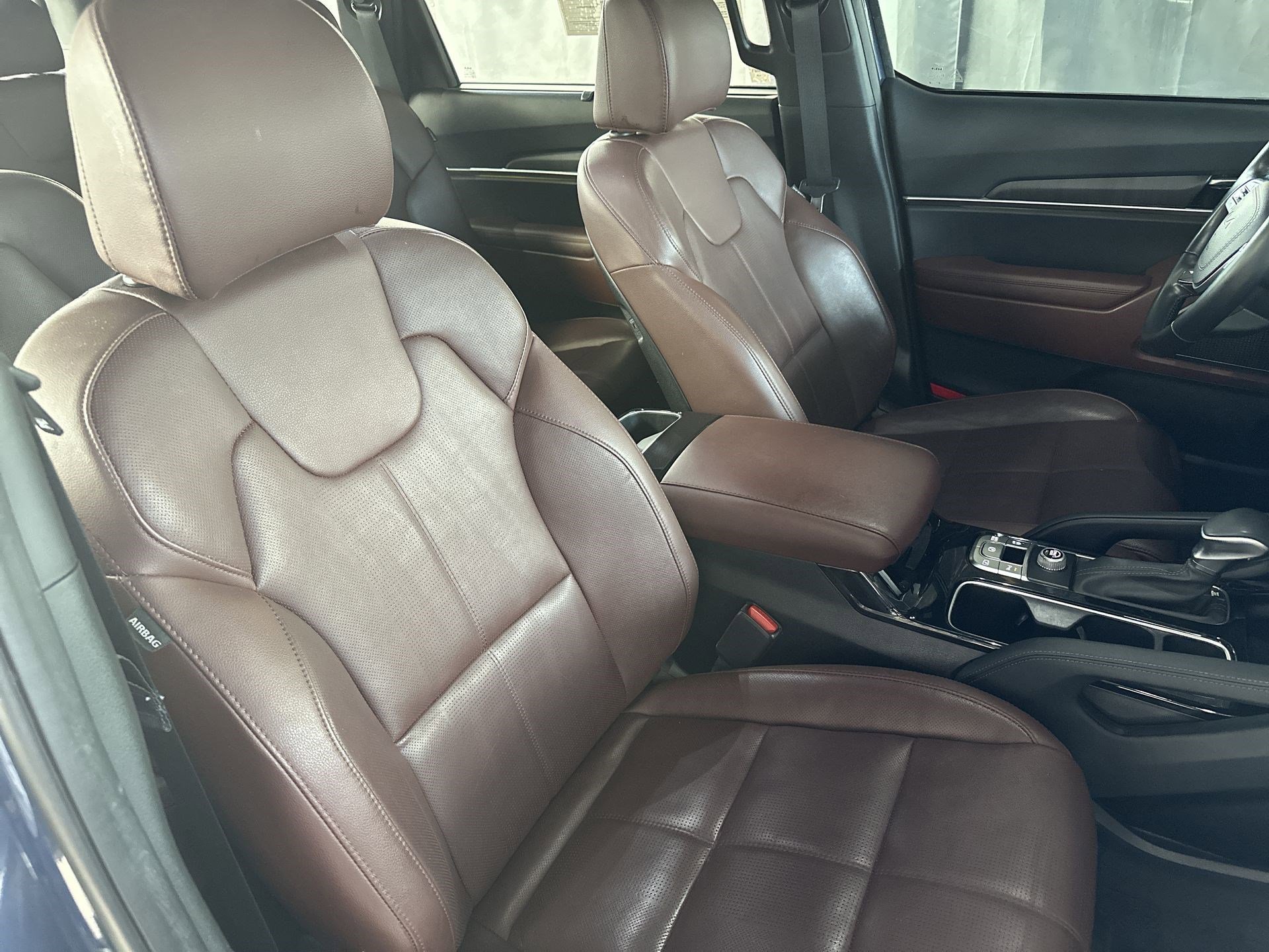 Used 2024 Kia Telluride SX image 27