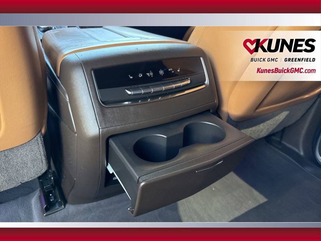 Used 2021 Cadillac Escalade Sport w/ Driver Assist Tech Package image 36