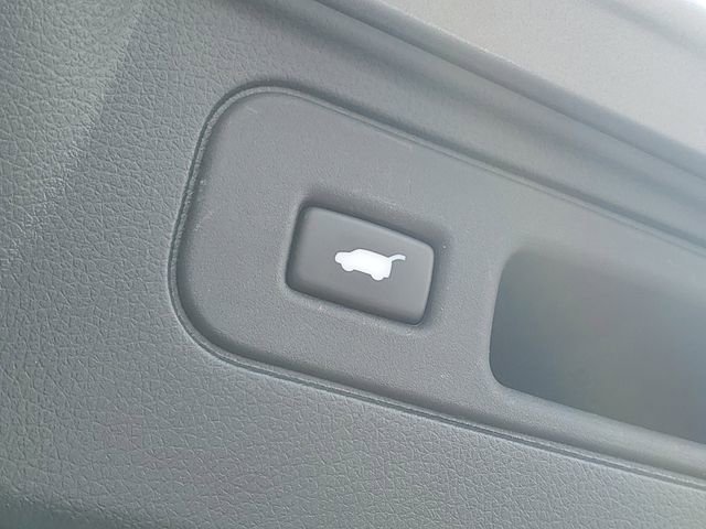 Used 2023 Honda Passport EX-L image 8