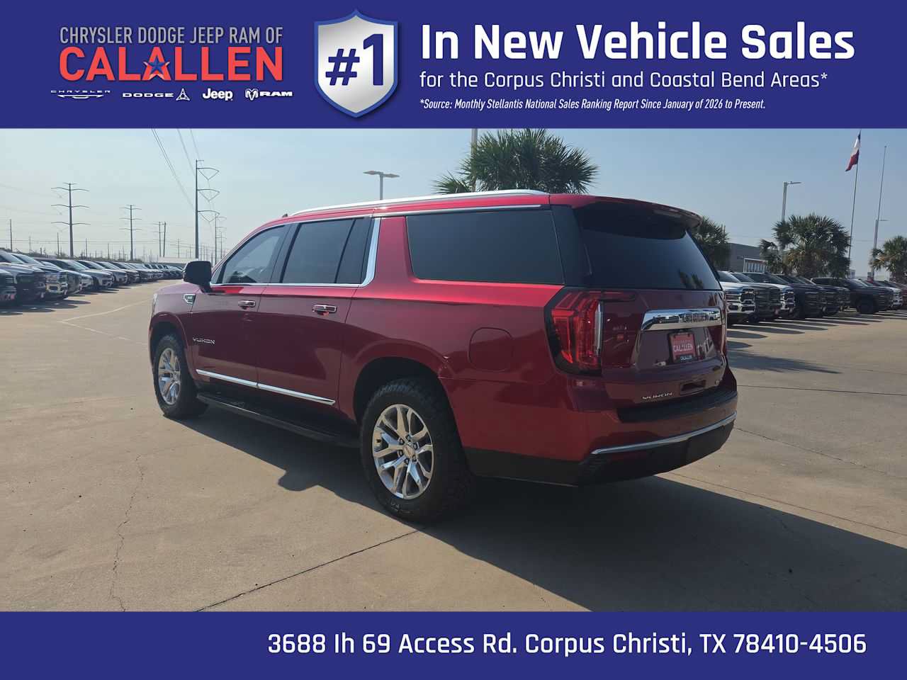 Used 2023 GMC Yukon XL SLT w/ SLT Premium Package RWD image 12