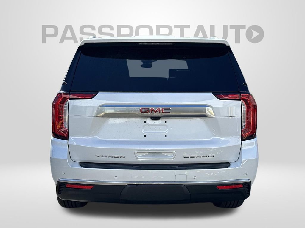 Used 2024 GMC Yukon XL Denali w/ Denali Reserve Package image 3